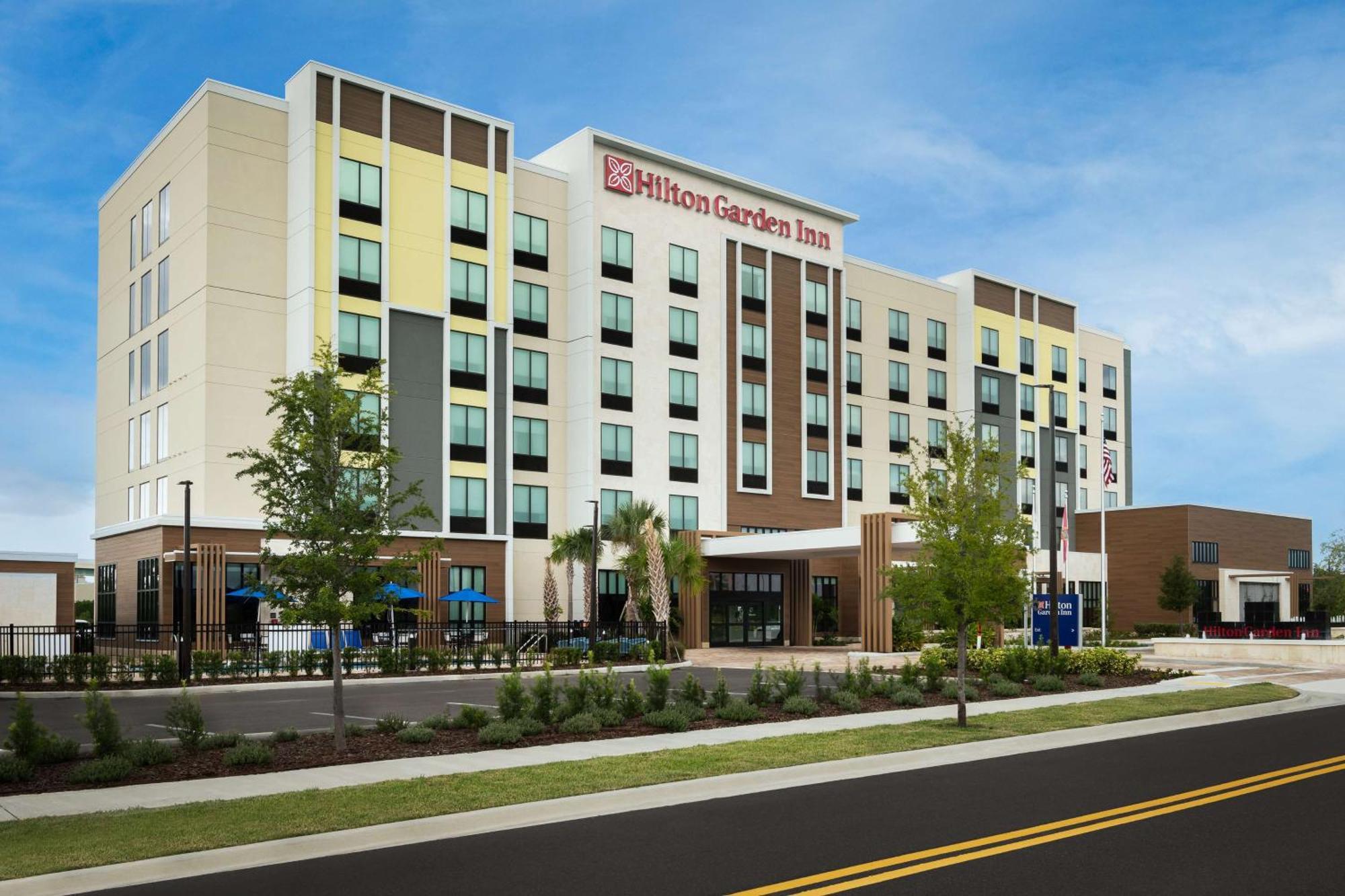 Hilton Garden Inn Orlando I-4 Millenia Blvd Mall מראה חיצוני תמונה